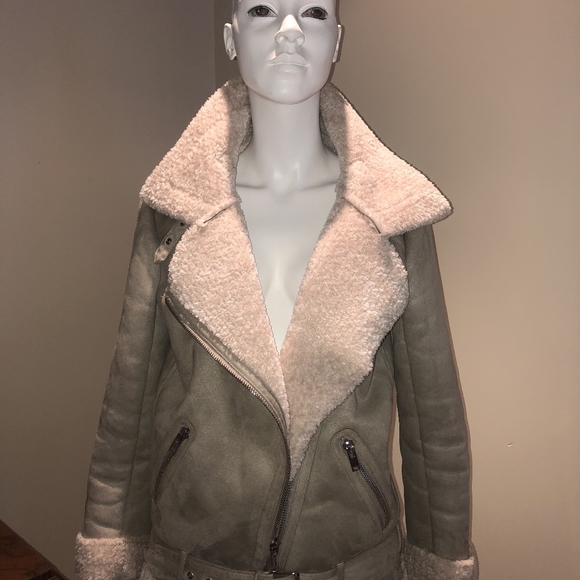 ZARA WINTER JACKET - Picture 2 of 3